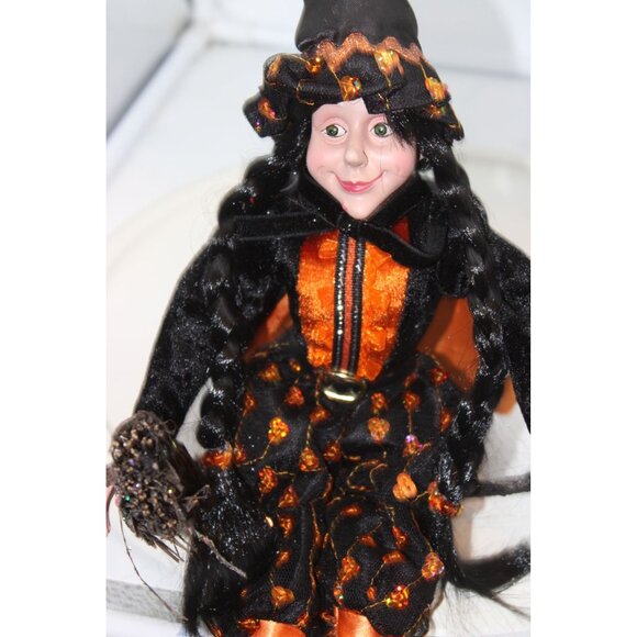 Shelf Sitter Witch w/ Wand and Broom - 14" no brand - Picture 3 of 5